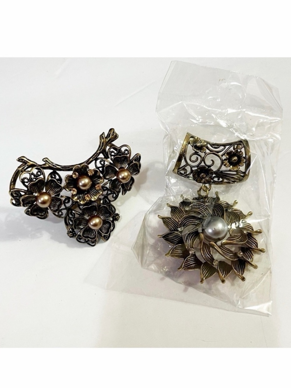 Vintage Gold Tone Filigree Scarf Clip Ring Floral Blush Silver Faux Pearl Lot 2x